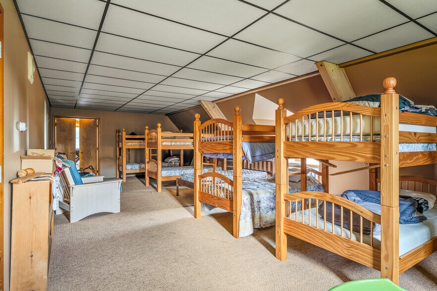 More Photos Of 228 Huntington Creek Rd, Sweet Valley Land For Sale