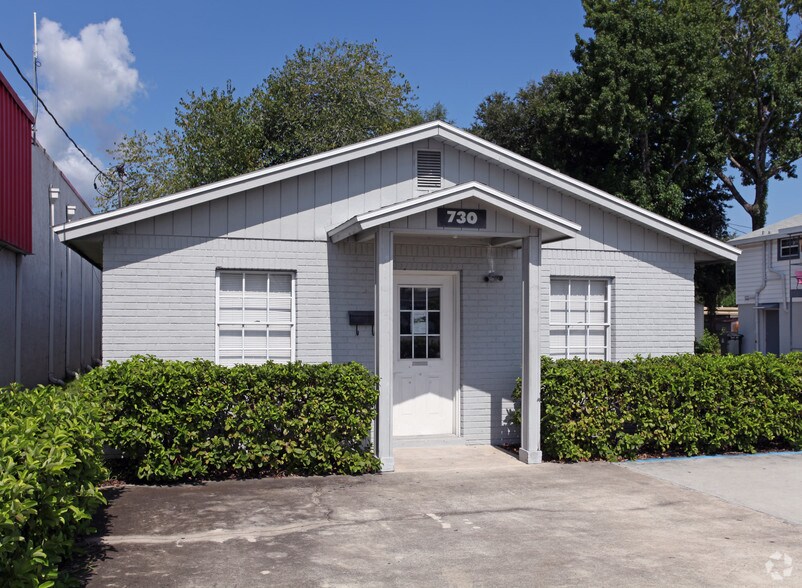 More Photos Of 730 S Dillard St, Winter Garden Freestanding For Lease