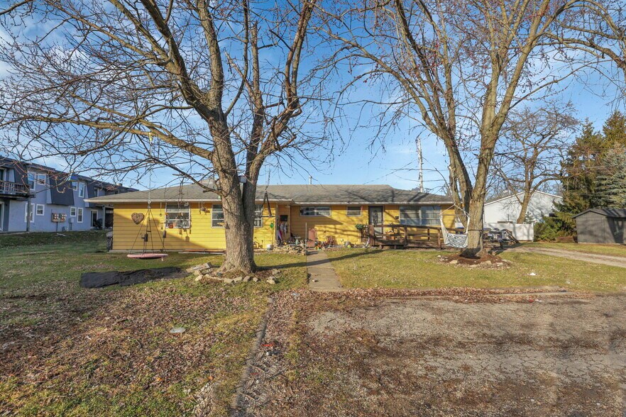 More Photos Of 12-35 Grove Ct, Marysville Apartments For Sale