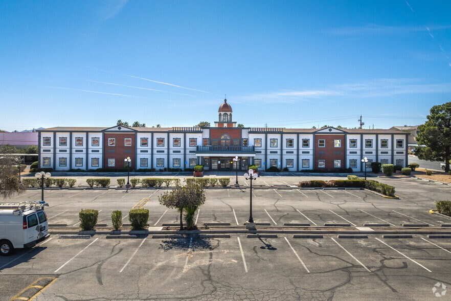 More Photos Of 4180 S Pecos Rd, Las Vegas Medical For Lease