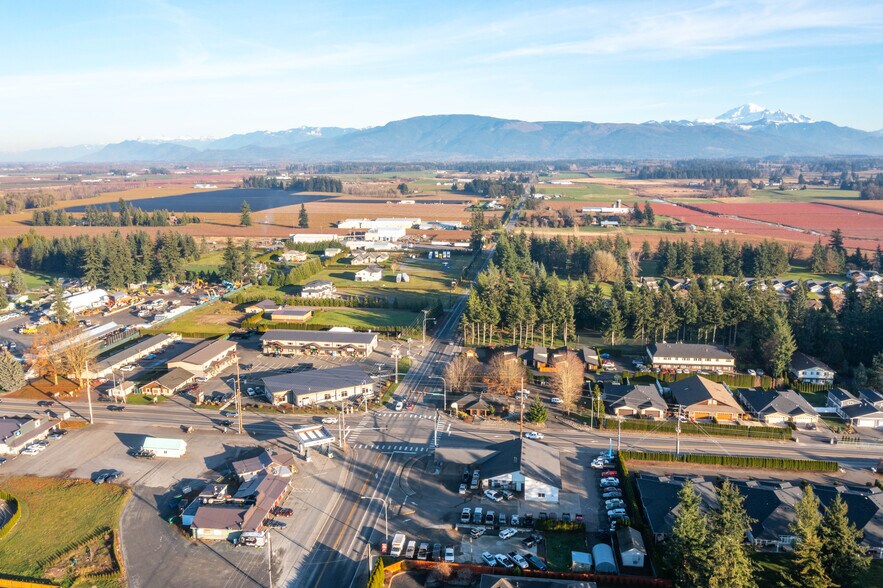 More Photos Of 6900 Hannegan Rd, Lynden Storefront For Lease