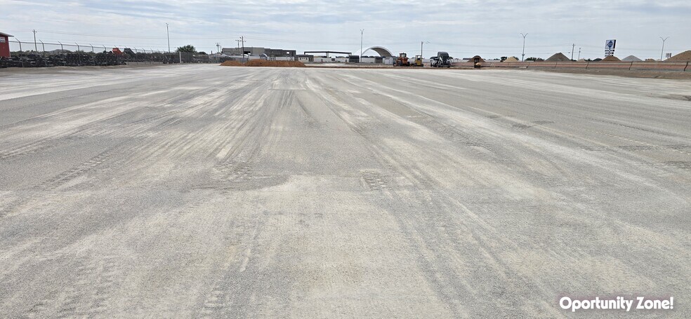 More Photos Of 14941 Montana Avenue Ave, El Paso Land For Lease