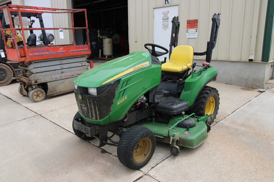 More Photos Of 6059 159th St, Galva Food Processing For Sale