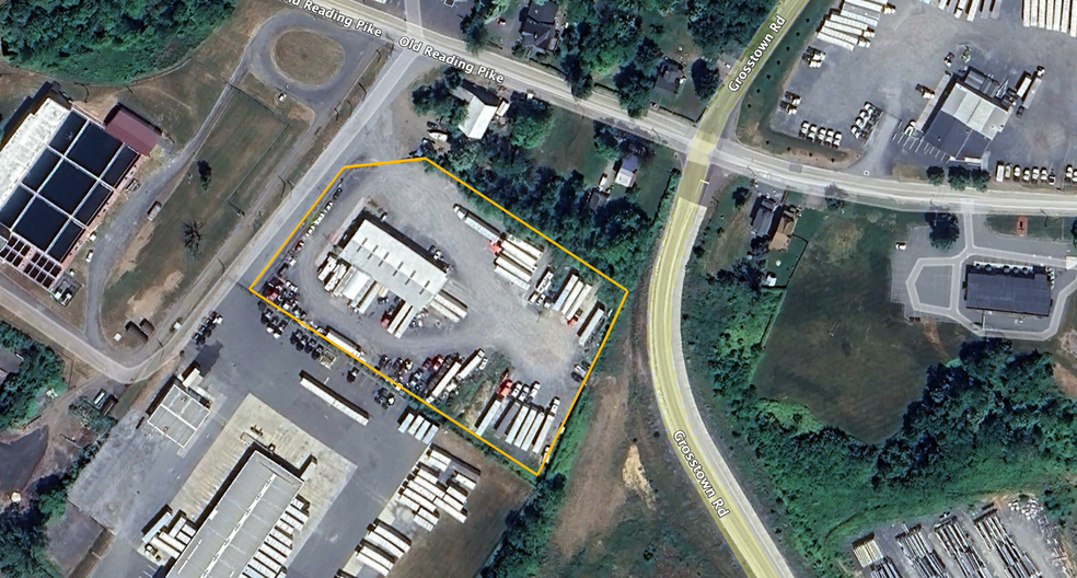 Primary Photo Of 622 Old Reading Pike, Stowe Truck Terminal For Lease