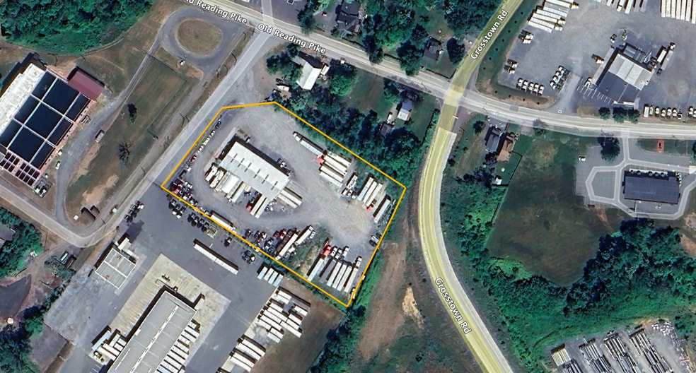 More Photos Of 622 Old Reading Pike, Stowe Truck Terminal For Lease