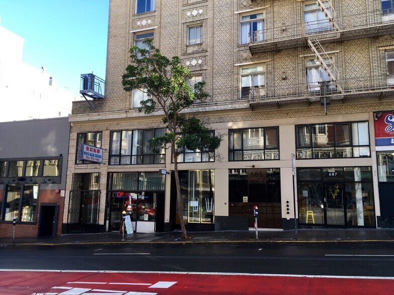 More Photos Of 685 Geary St, San Francisco Apartments For Lease
