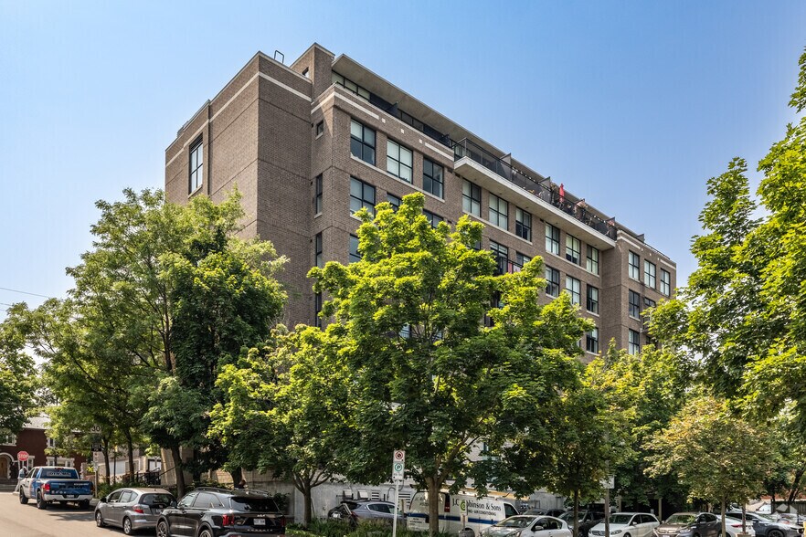 More Photos Of 1277-1283 Wellington St W, Ottawa Apartments For Lease