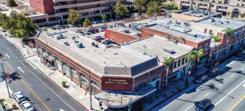 More Photos Of 200-214 W Main St, Alhambra Storefront Retail Office For Lease