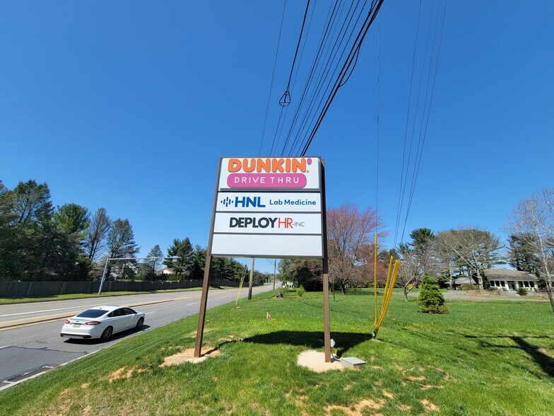 More Photos Of 4098 Bath Pike, Bethlehem Storefront Retail Office For Lease