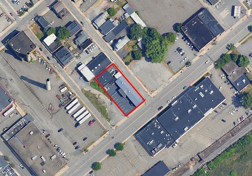 More Photos Of 152 N Pennsylvania Ave, Wilkes Barre Warehouse For Lease