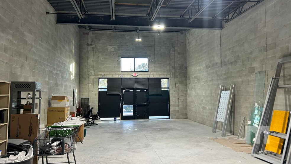 More Photos Of 9090 W State Road 84, Davie Freestanding For Lease
