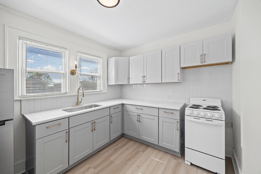More Photos Of 49 Corban Ave SW, Concord Apartments For Sale