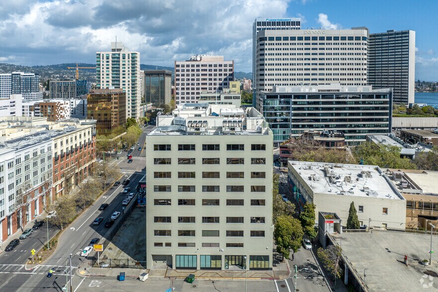 More Photos Of 2201 Broadway, Oakland Coworking Space