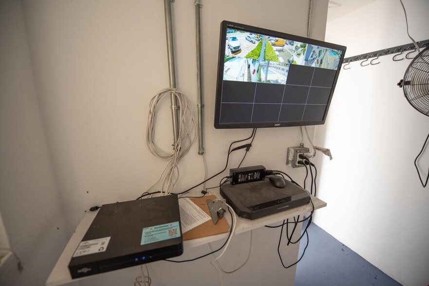 More Photos Of 231 SW 15th St, Pompano Beach Apartments For Sale