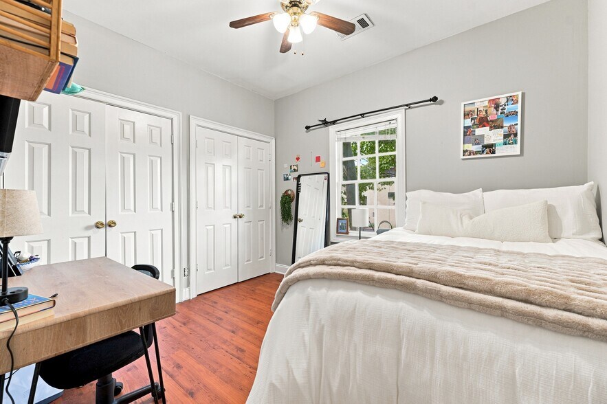 More Photos Of 183 Smith St, Charleston Multifamily For Sale
