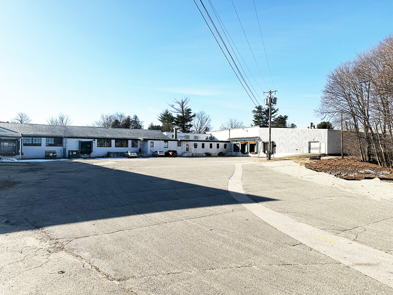 Primary Photo Of 1 Hampshire Dr, Milford Manufacturing For Lease