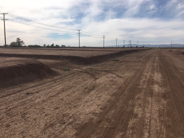 More Photos Of 1558-1560 Dogwood Rd, El Centro Land For Sale