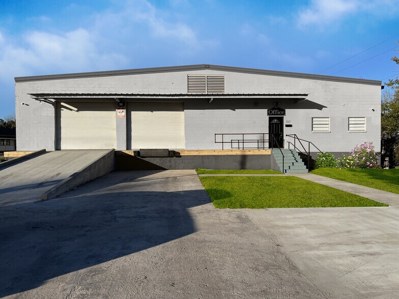 More Photos Of 385 E Washington St, Starke Industrial For Lease