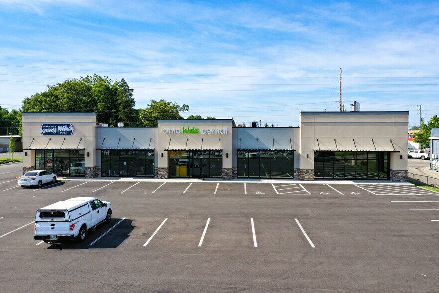 More Photos Of 1406 W 1st St, Springfield Storefront For Lease