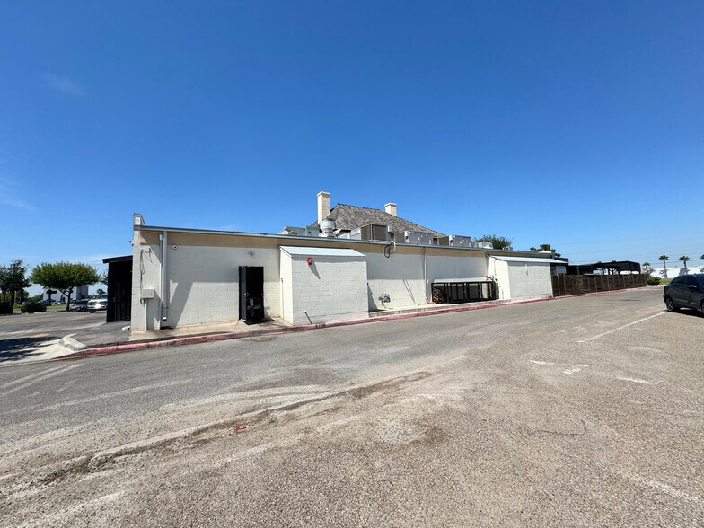 More Photos Of 1617 W Polk Ave, Pharr Restaurant For Sale
