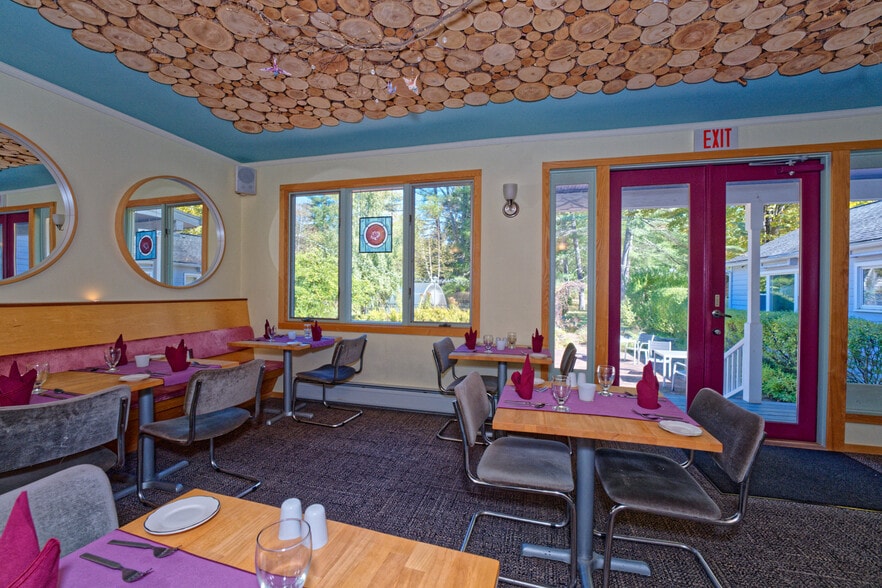 More Photos Of 5355 NY-212 Rt, Mount Tremper Hotel For Sale