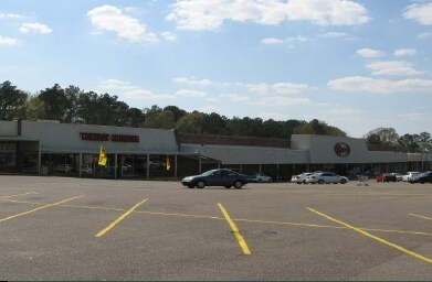 Primary Photo Of 946 N 16th Ave, Laurel Storefront For Lease