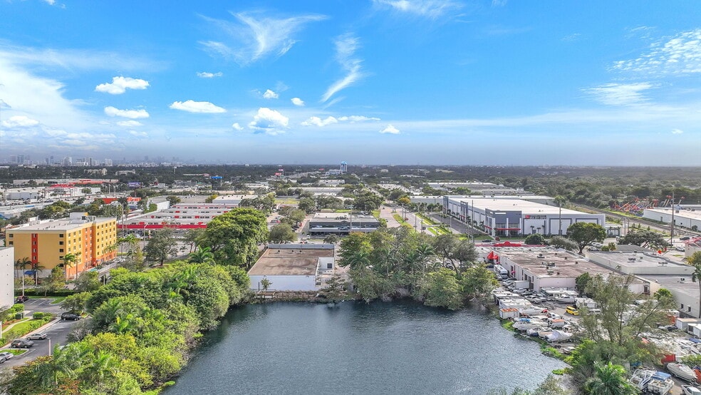 More Photos Of 1920-1934 Stirling Rd, Dania Beach Freestanding For Sale