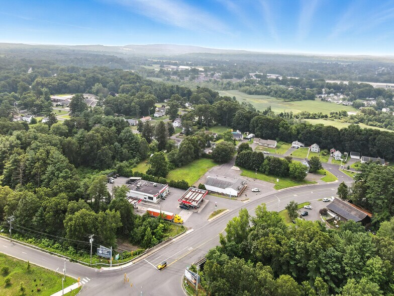 More Photos Of 417 N Elm St, Westfield Land For Lease