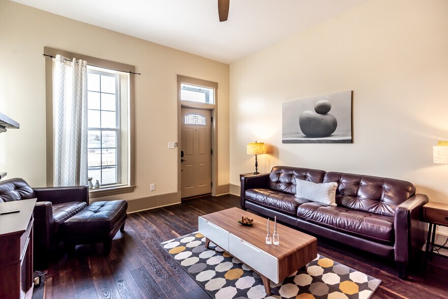 More Photos Of 320 N Mechanic St, Lebanon Multifamily For Sale