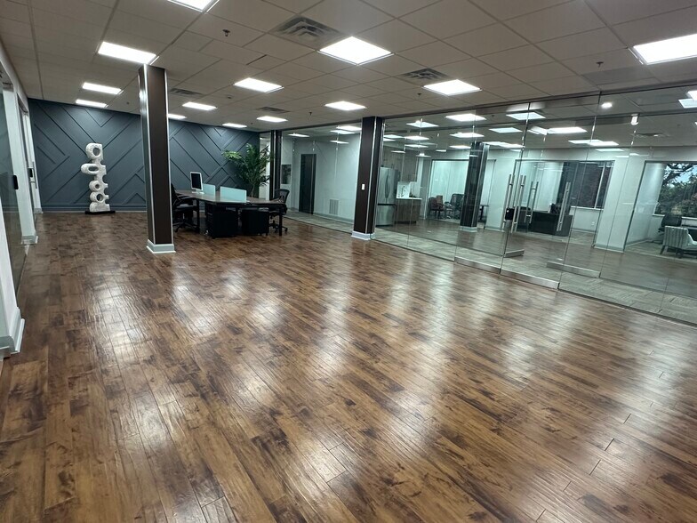 More Photos Of 4320 N Belt Line Rd, Irving Office For Lease
