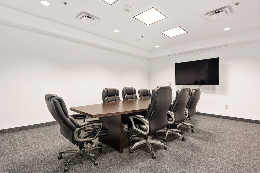 More Photos Of 8380 Warren Pky, Frisco Office For Sale