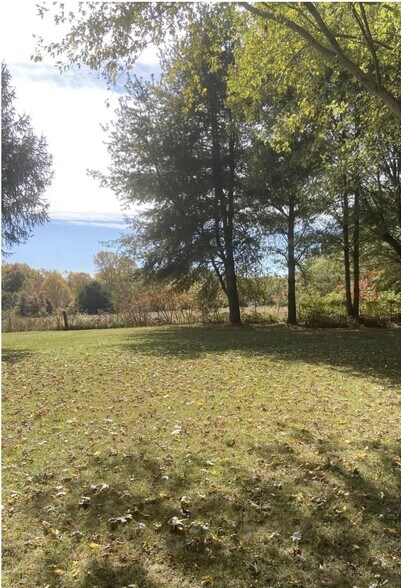More Photos Of 163 Holly Hock Dr, Liberty Specialty For Sale