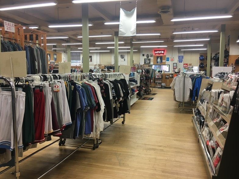 More Photos Of 21 Columbus Ave, Tuckahoe Storefront For Sale