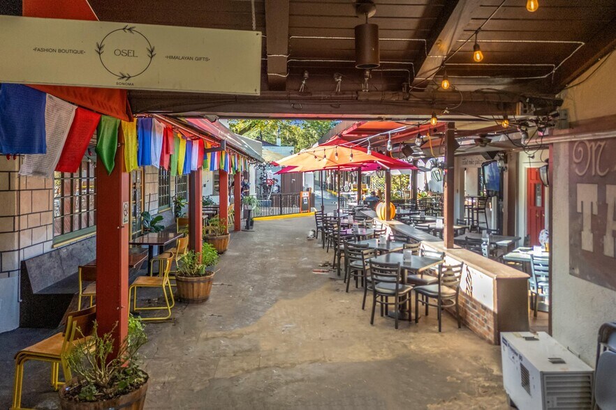 More Photos Of 460 - 464 1st St E, Sonoma General Retail For Sale