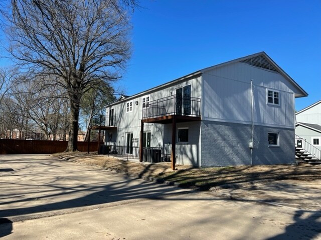 More Photos Of 3893 Pikes Peak Ave, Memphis Apartments For Sale