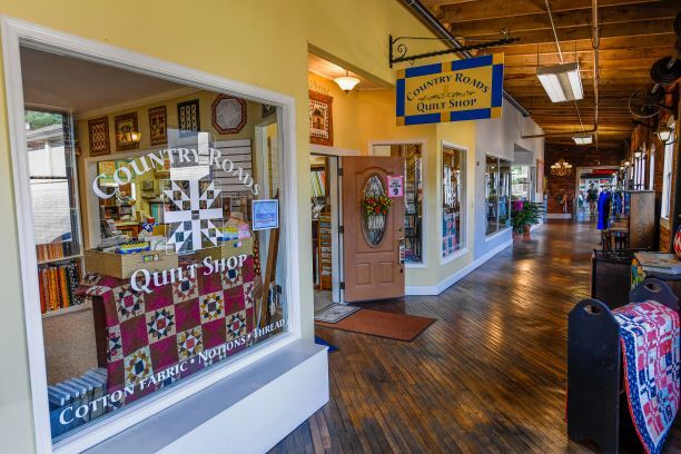 More Photos Of 709 Beechurst Ave, Morgantown General Retail For Lease