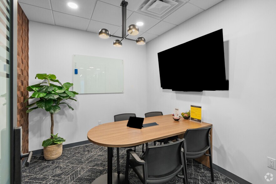 More Photos Of 1489 W Palmetto Park Rd, Boca Raton Coworking Space