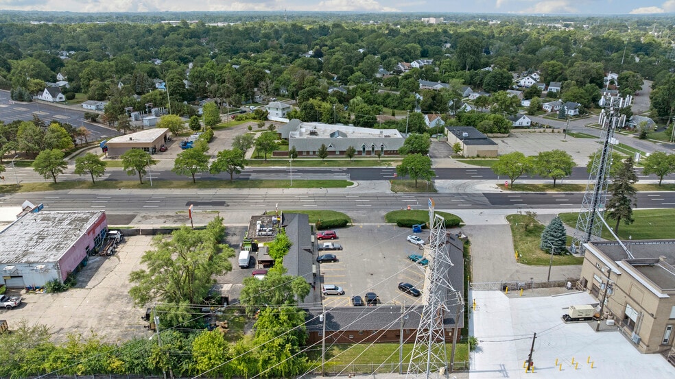 More Photos Of 44784 Woodward Ave, Pontiac Hotel For Sale