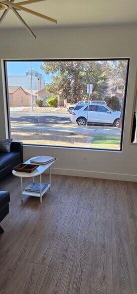 More Photos Of 501 S 7th St, Las Vegas Office Residential For Lease