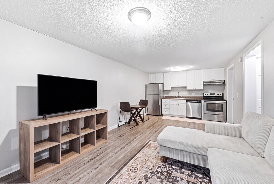 More Photos Of 322 Burkett Dr, Panama City Apartments For Sale
