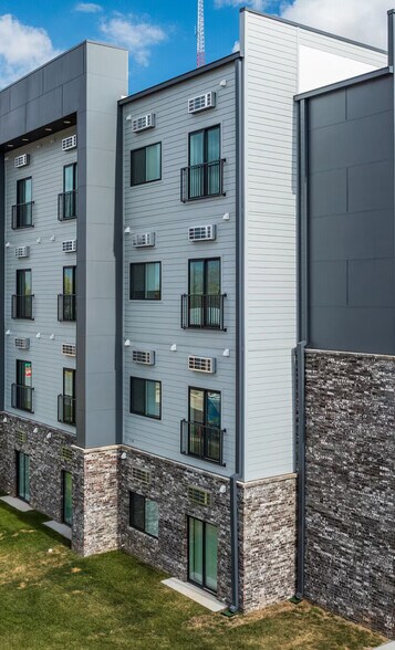 More Photos Of 1310 E Saint Louis St, Springfield Apartments For Sale
