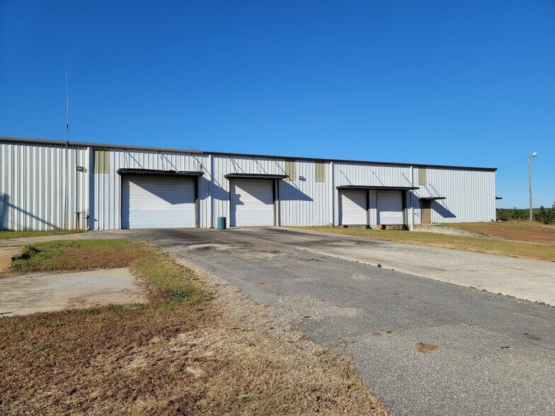 More Photos Of 148 Industrial Park Dr, Rockingham Warehouse For Sale