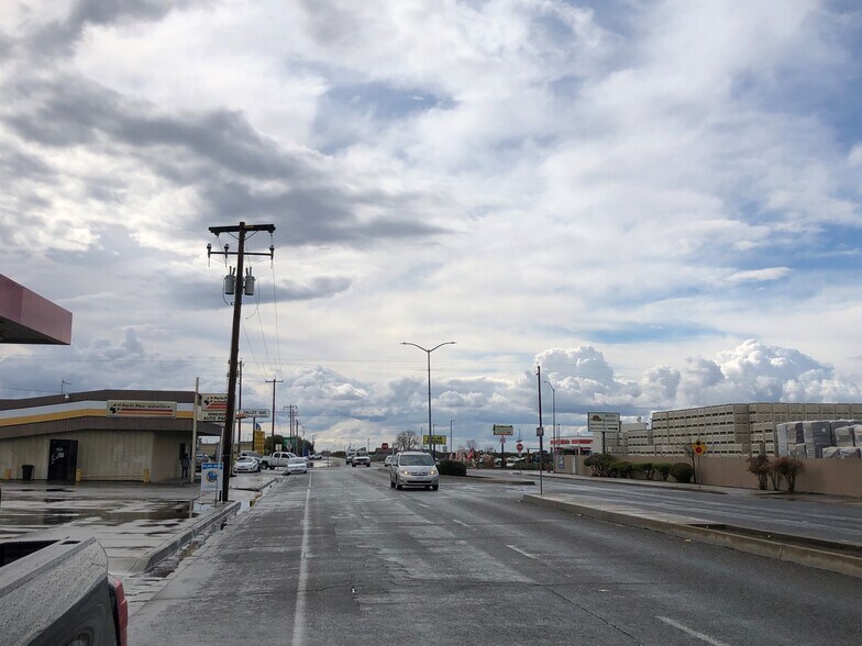 More Photos Of 1233 Park Blvd, Orange Cove Freestanding For Lease