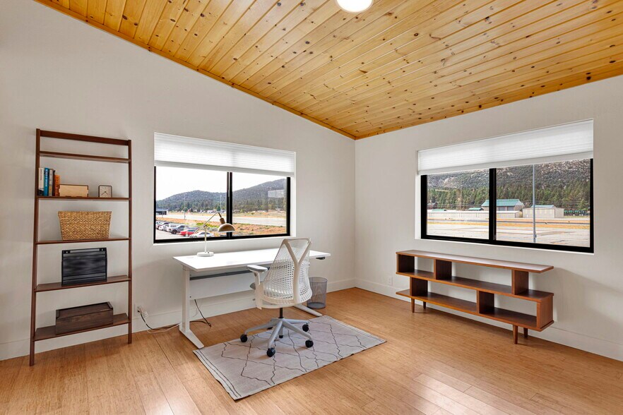 More Photos Of 614 W Fairway Blvd, Big Bear City Warehouse For Sale