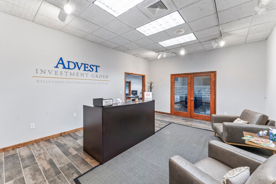 More Photos Of 1650 West St, Southington Storefront Retail Office For Sale