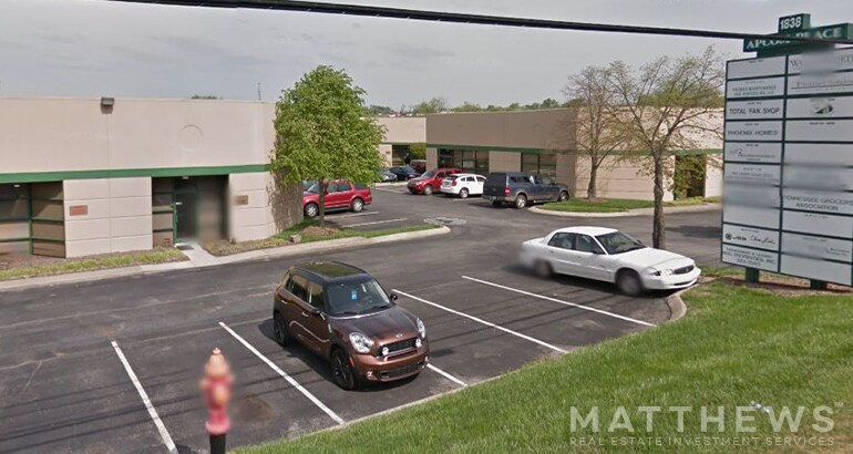 More Photos Of 1838 Elm Hill Pike, Nashville Showroom For Lease