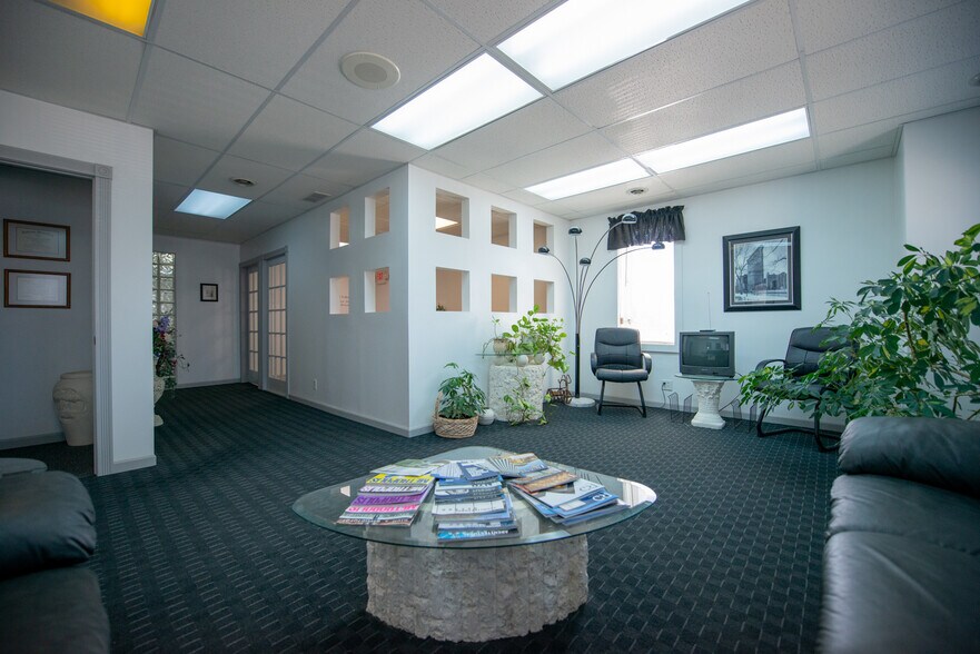 More Photos Of 6 Morgan, Valparaiso Office For Lease