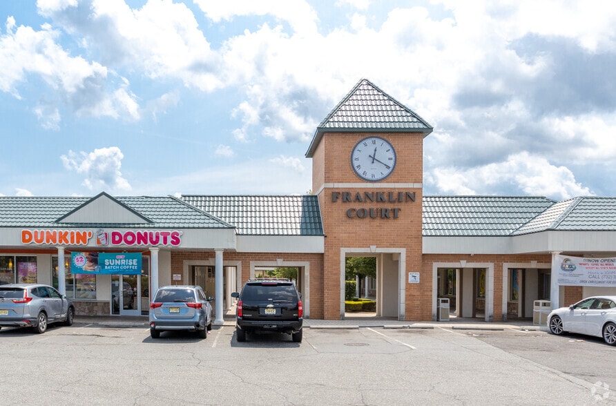 More Photos Of 920-950 Hamilton St, Somerset Unknown For Lease