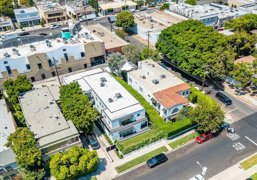 More Photos Of 843-849 N Alfred St, Los Angeles Apartments For Sale