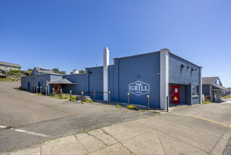 More Photos Of 1330 NE Highway 101, Lincoln City Restaurant For Sale